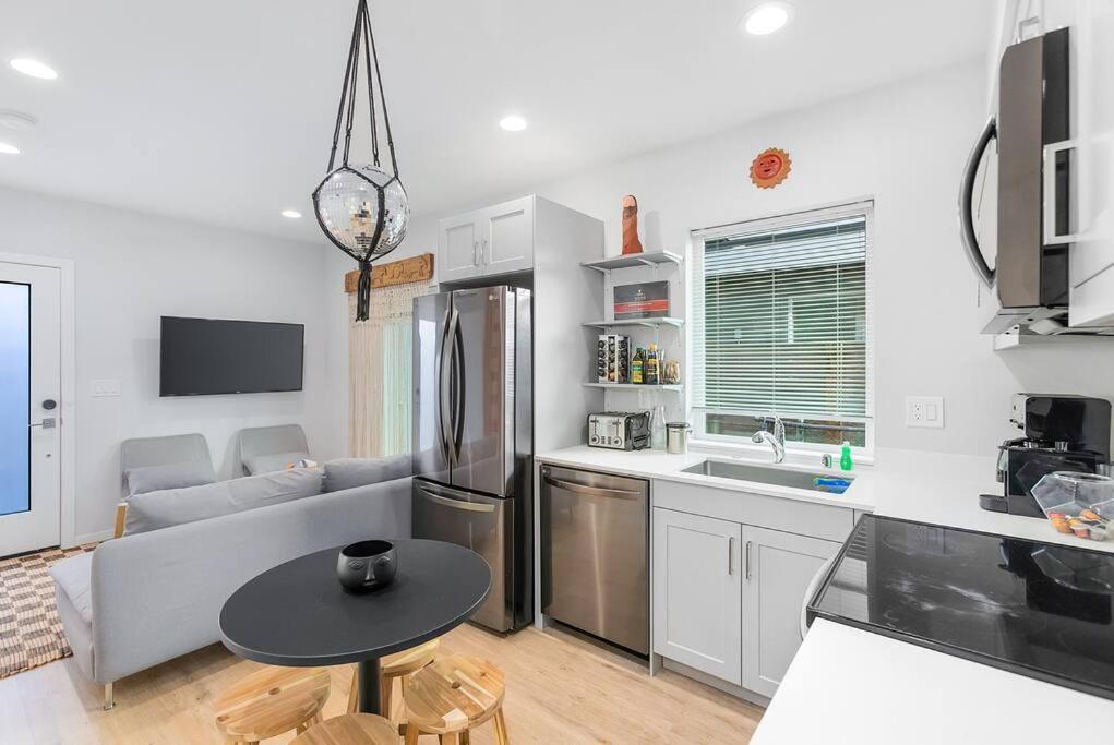The Sweetest Suite - 91 Walkscore! Seattle Buitenkant foto